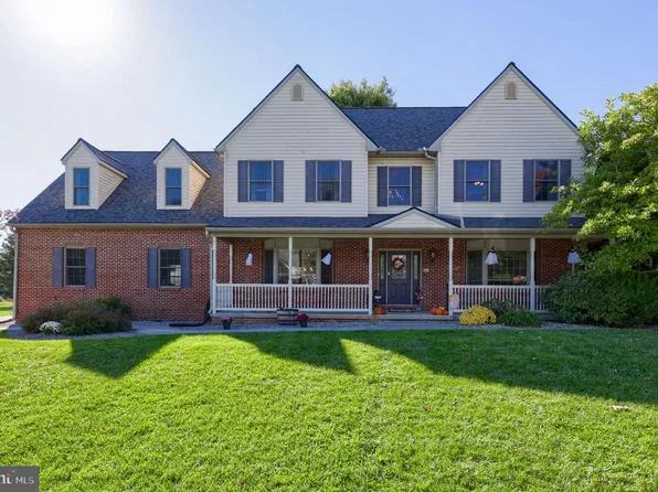 1735 Valette Dr, Lancaster, PA 17602