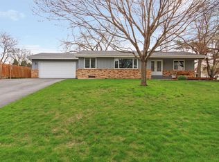3509 Beard Curv, Bloomington, MN 55431