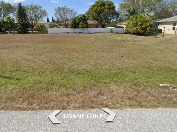 3454 NE 11th Pl, Cape Coral, FL 33909