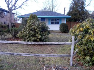 49 Harrison Dr, Shirley, NY 11967