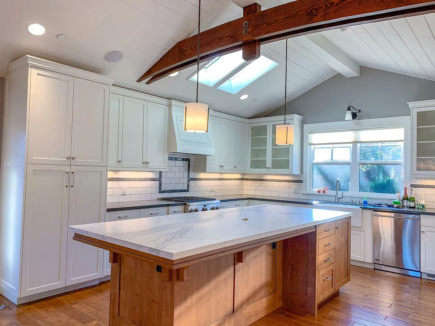 Custom Los Gatos Border Home with Resort-Style Outdoor Living — Photo 4