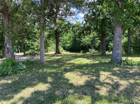 3744 Athena School Rd, De Soto, MO 63020