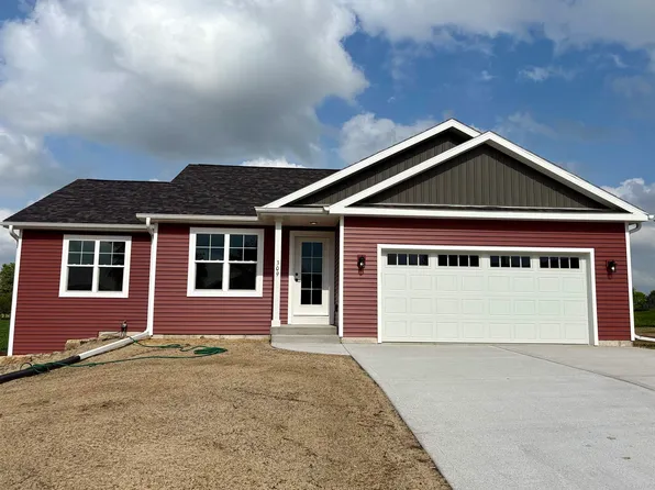 309 Prairie Hls, Dodgeville, WI 53533