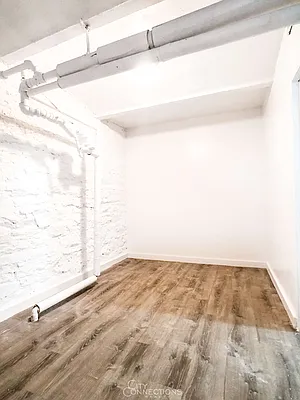 Rented by City Connections Realty | media 18