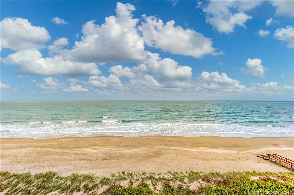 Building Photo - 9400 S Ocean Dr #706B
