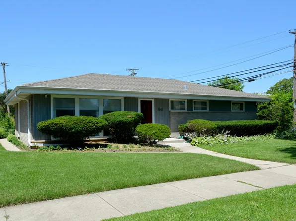 7542 Lowell Ave, Skokie, IL 60076