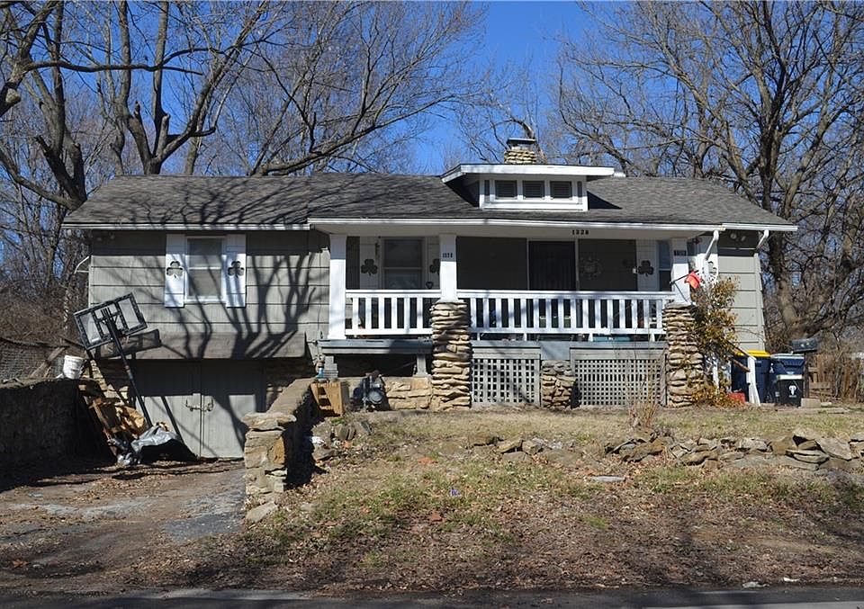 1st image of 1328 E 81st St