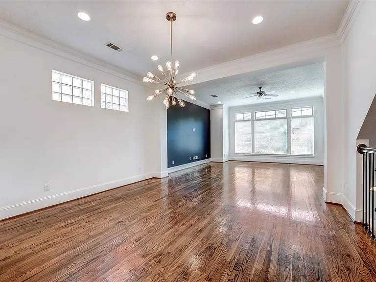 1413 Patterson St — Photo 12