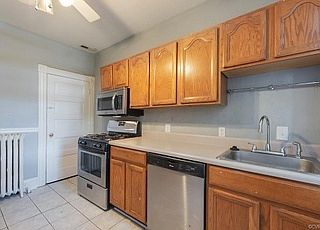 3rd image of 7 N Allen Ave