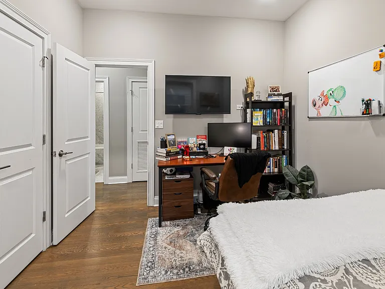 1513 W Diversey Pkwy #1517-2W — Photo 15