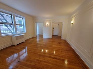 77-44 Austin St #2H, Forest Hills, NY 11375