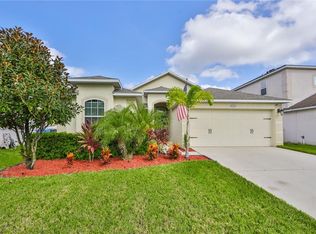 7316 Tangle Bend Dr, Gibsonton, FL 33534