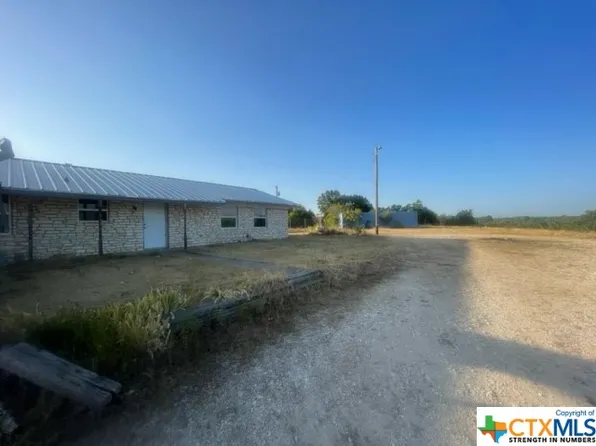 636 County Road 4818, Kempner, TX 76539