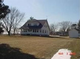 2588 Eagle Ave, Waverly, IA 50677