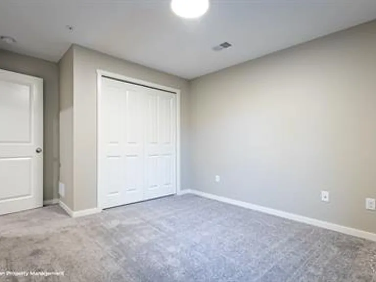 1146 Four Mile Rd NW — Photo 12