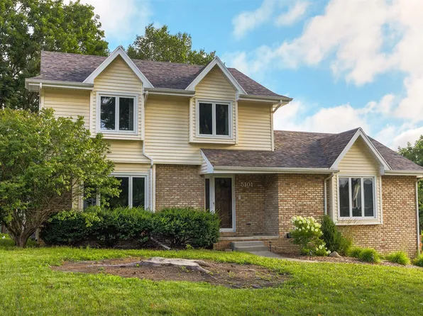 5101 Cody Dr, West Des Moines, IA 50265