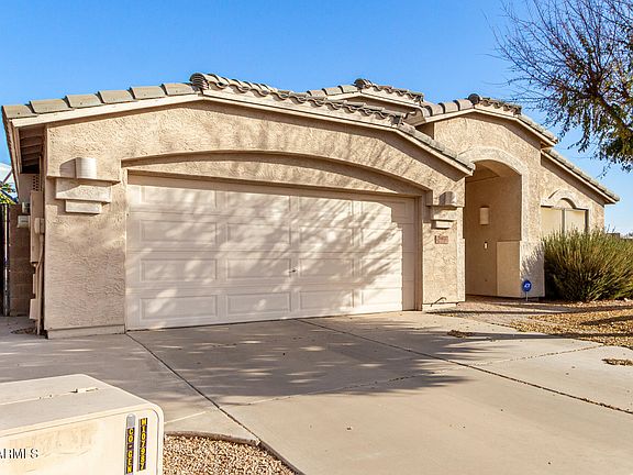 3rd image of 16027 N 158TH Court