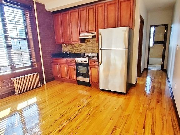 5th image of 32-64 41st St #2J