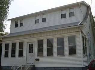 214 Sumner St, Elyria, OH