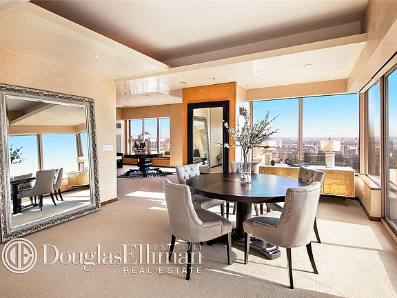 3rd image of 200 E 69th St Unit #phc