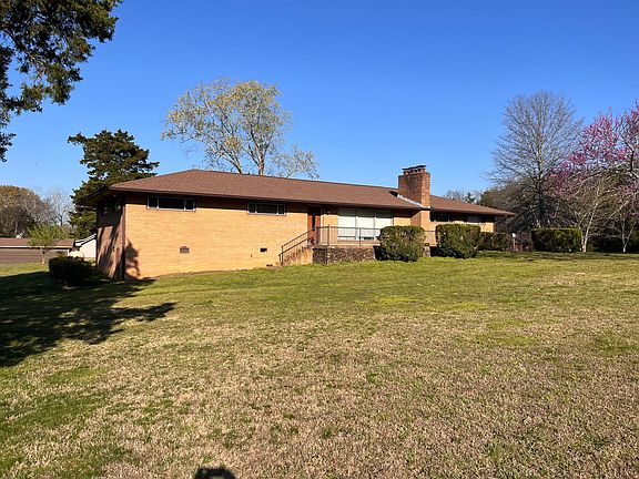 2nd image of 7105 Mountain View Rd