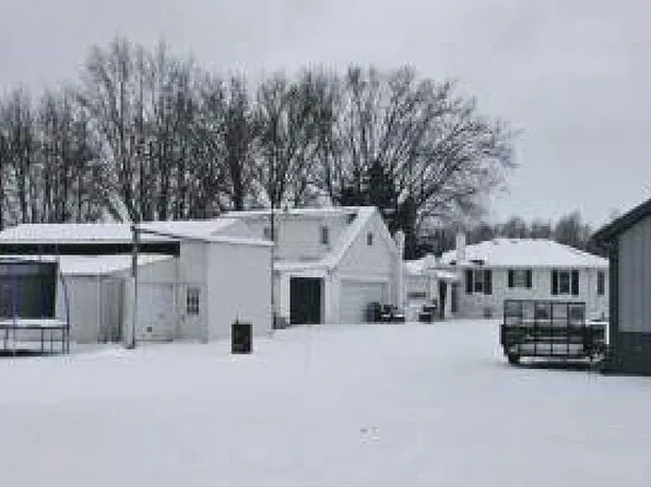 23238 Van Resort Dr, Mendon, MI 49072