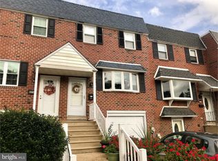 4711 Saint Denis Dr, Philadelphia, PA 19114