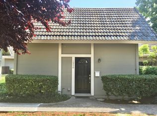 1990 Silverwood Ave, Mountain View, CA 94043