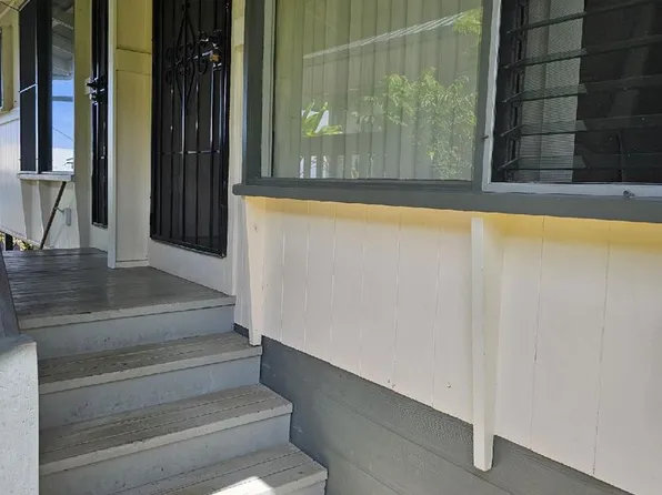 579, 19 Loulu Ln APT B, Hilo, HI 96720