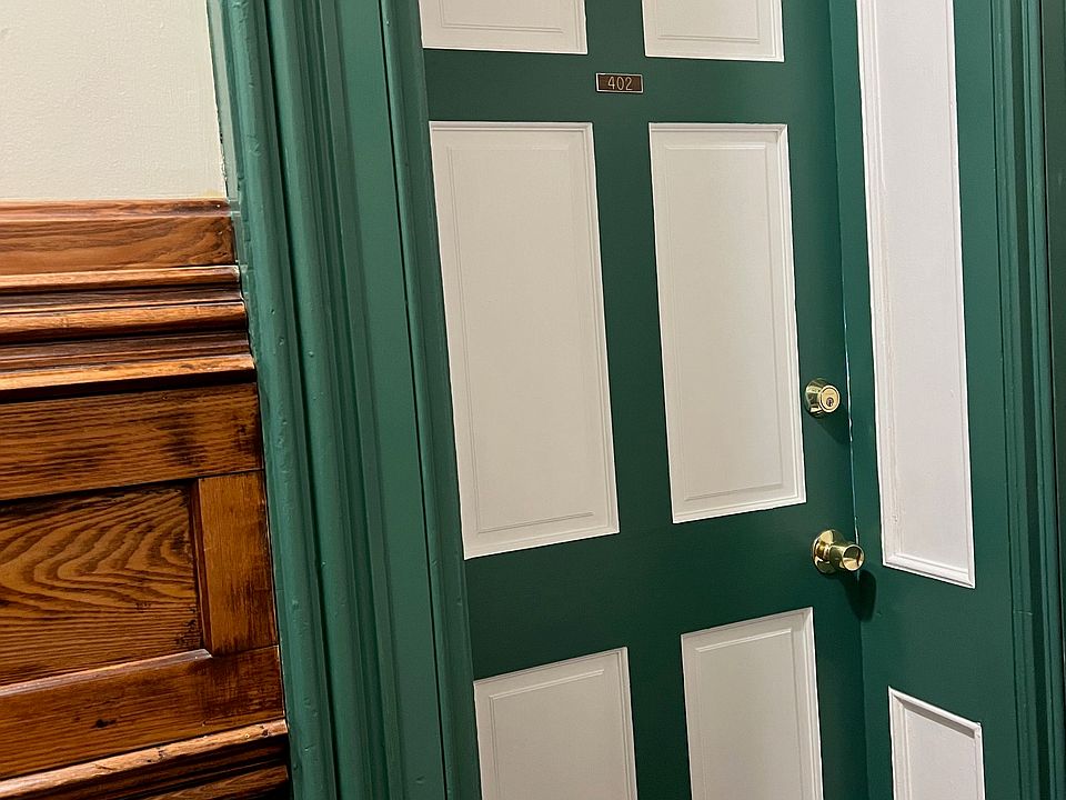 1st image of 142 Washington Ave Suite 402