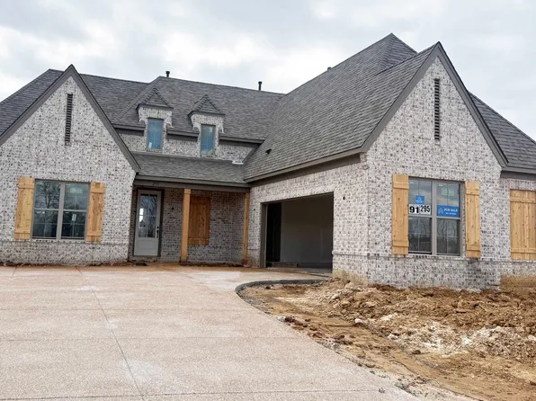 295 Valleyview Ln, Oakland, TN 38060