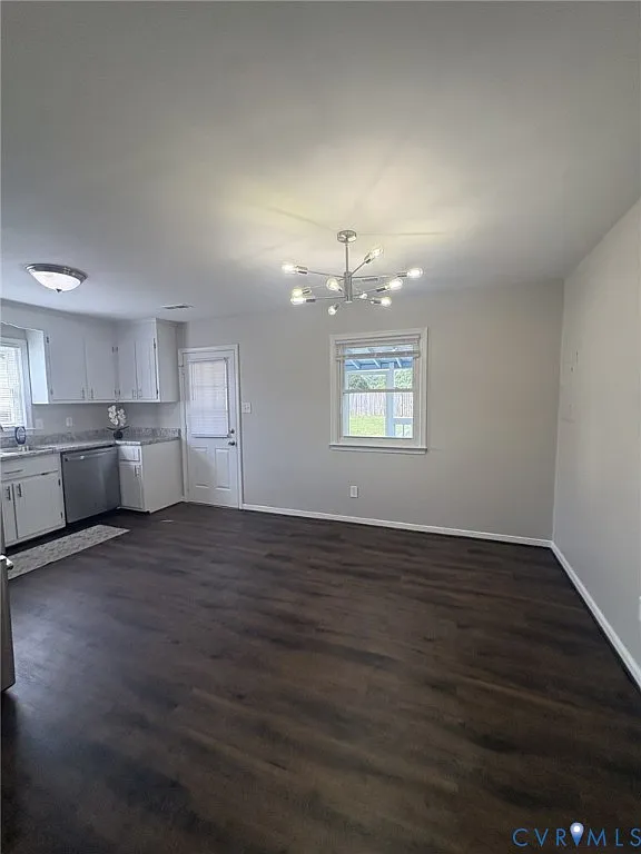 4 bed, 2.0 bath, 1350 sqft, $2,395 — Photo 4