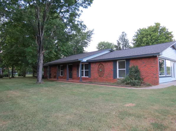 4004 Julian St, Florence, AL 35633
