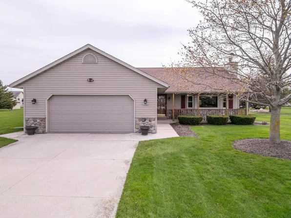 N3009 River Ridge ROAD, Waldo, WI 53093