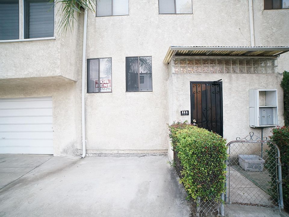 1st image of 860 N Vista St APT A