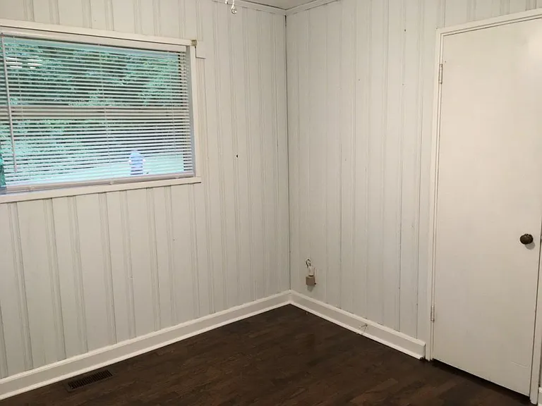 2335 Scotty Cir — Photo 6