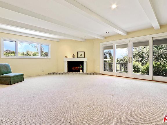 3rd image of 500 Hanley Pl