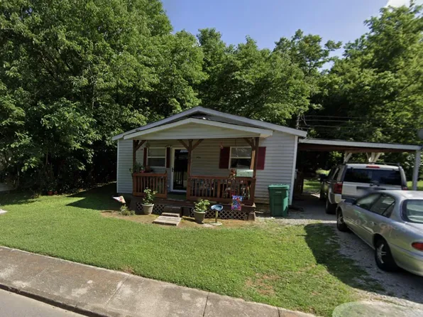 306 Cottonwood St, Jackson, TN 38301