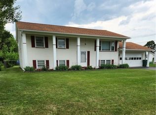 803 Brown Rd, Rochester, NY 14622