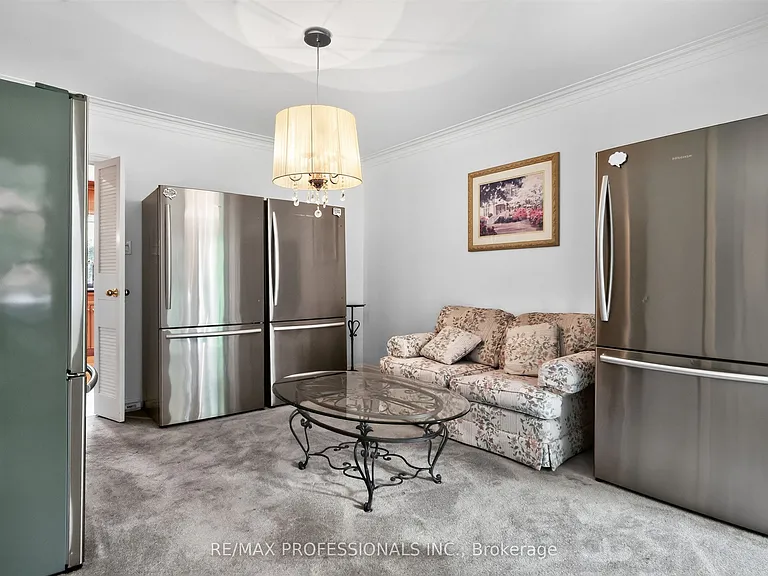 89 Valecrest Dr — Photo 10