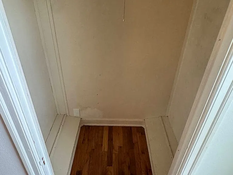 128 W 14th Ave #A — Photo 7