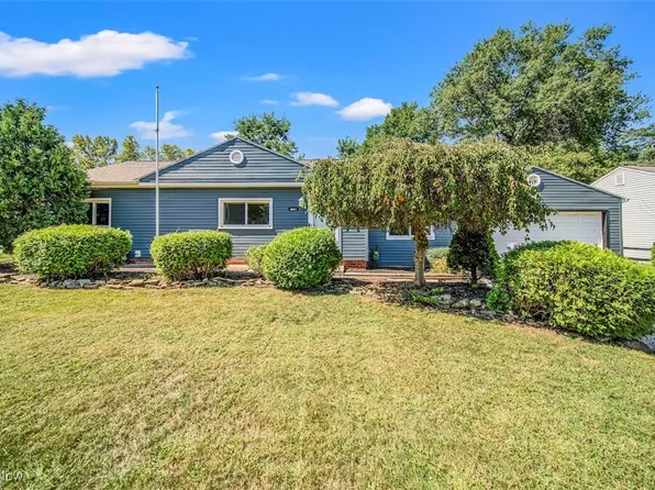 1864 Green Rd, Madison, OH 44057