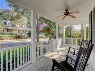 28 Bostick Cir, Beaufort, SC 29902