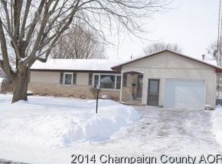 417 Cedar Ln, Arthur, IL 61911