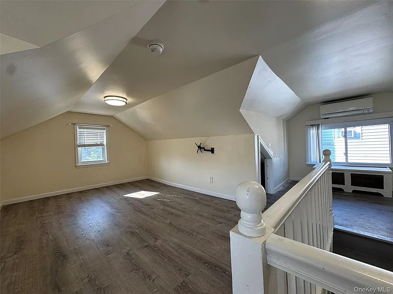 267 Plainfield Ave #2F — Photo 24