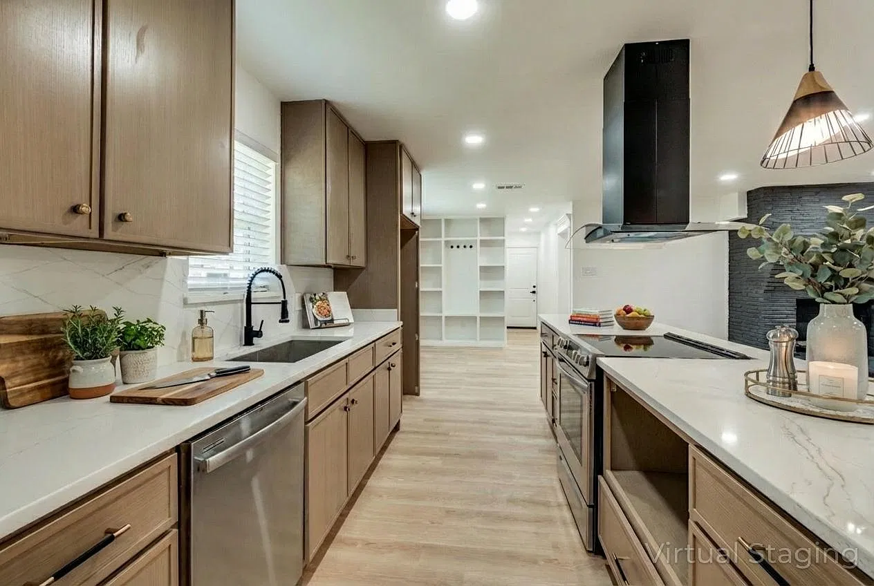3 bed, 2634 sqft, $4,200 — Photo 4