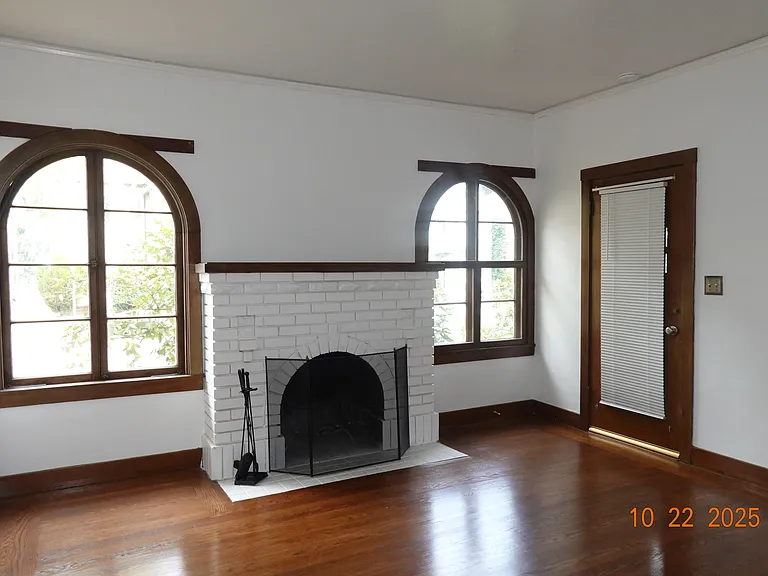 3416 I St #2 — Photo 4