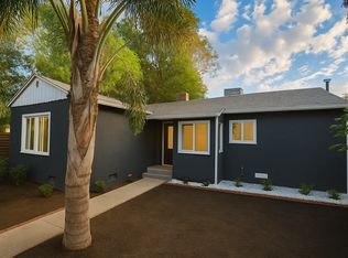 18226 Vanowen St, Reseda, CA 91335