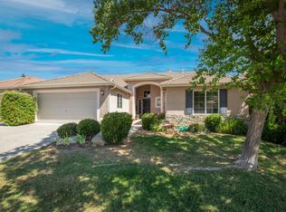 2144 E Turnberry Ave, Fresno, CA