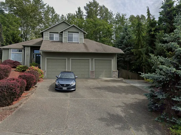 1010 S 38th Pl, Mount Vernon, WA 98274
